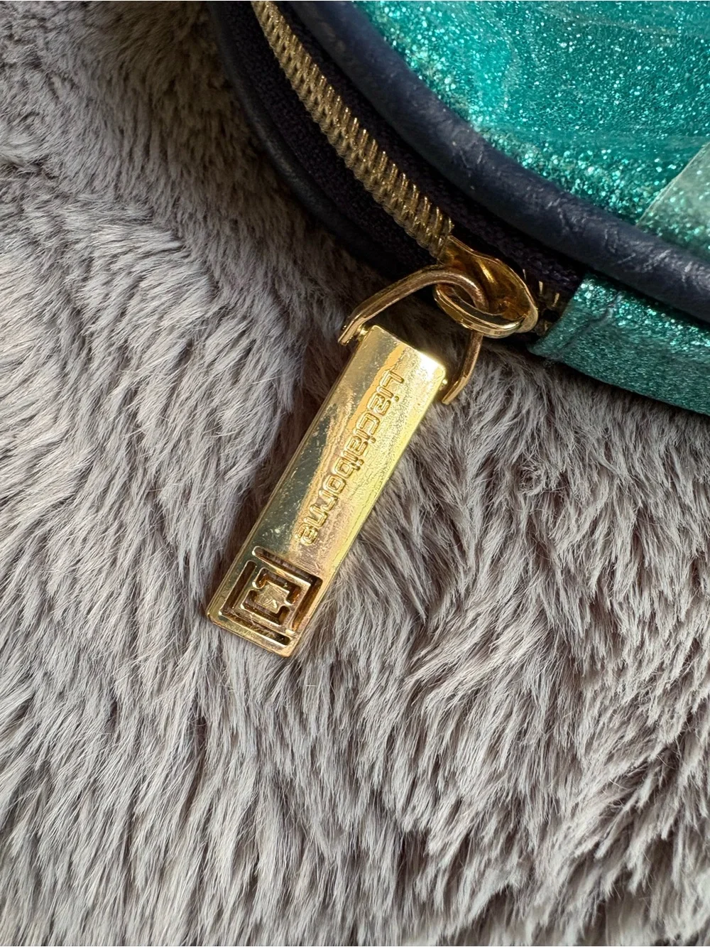 Liz Claiborne Teal Glitter Sparkle Cosmetic Makeup Bag Y2K